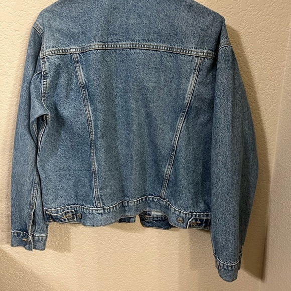 Old Navy Jean Jacket - Picture 3 of 3
